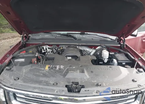 2017 Chevrolet Suburban Premier from USA, damaged, VIN 1GNSKJKC2HR318703